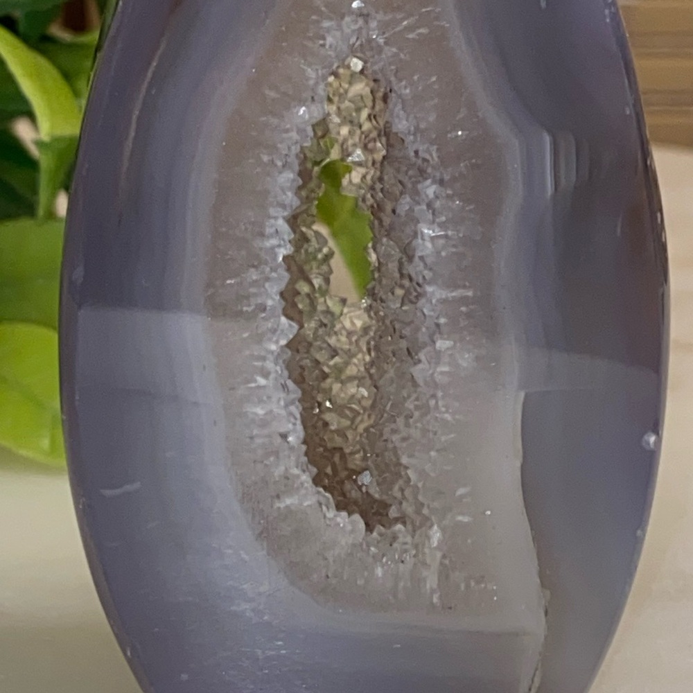 Gray Agate Geode Crystal - Picture 8 of 11
